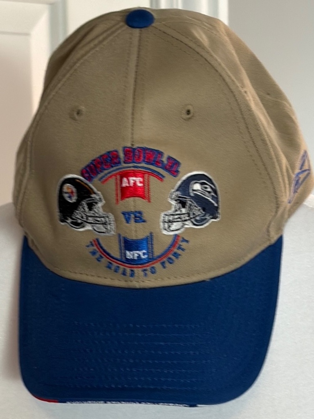 Vintage Reebok Super Bowl XL (40) Dueling Teams Adjustable Cap - Unisex